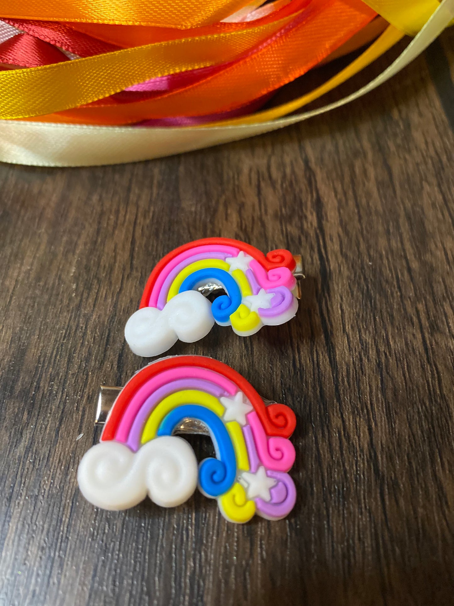 Rainbow Barrette 5 set Multi-pack Hairclip set. Colorful, flexible charm, bright rainbow hair accessory set. Small clip set perfect for fine hair
