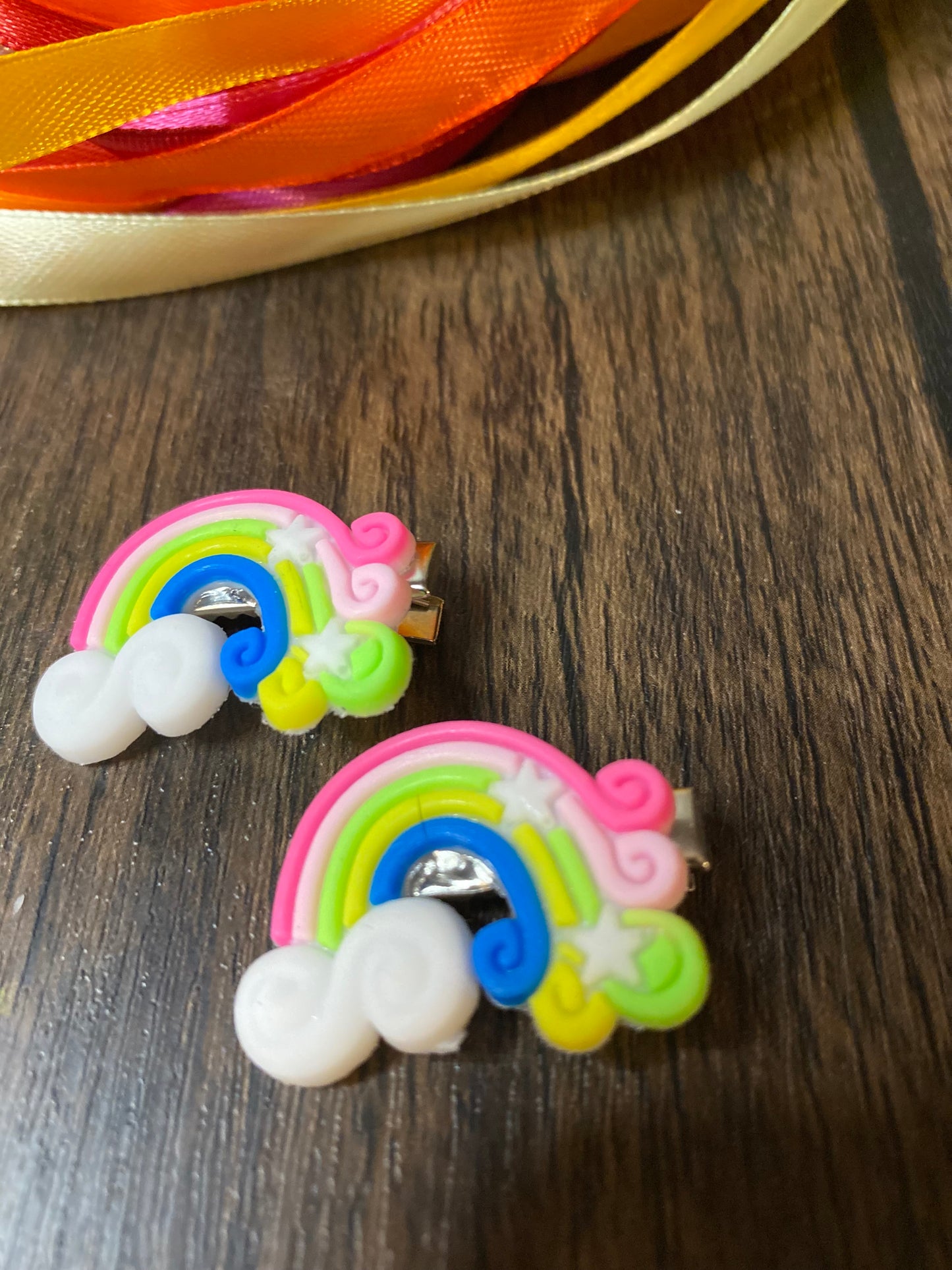 Rainbow Barrette 5 set Multi-pack Hairclip set. Colorful, flexible charm, bright rainbow hair accessory set. Small clip set perfect for fine hair