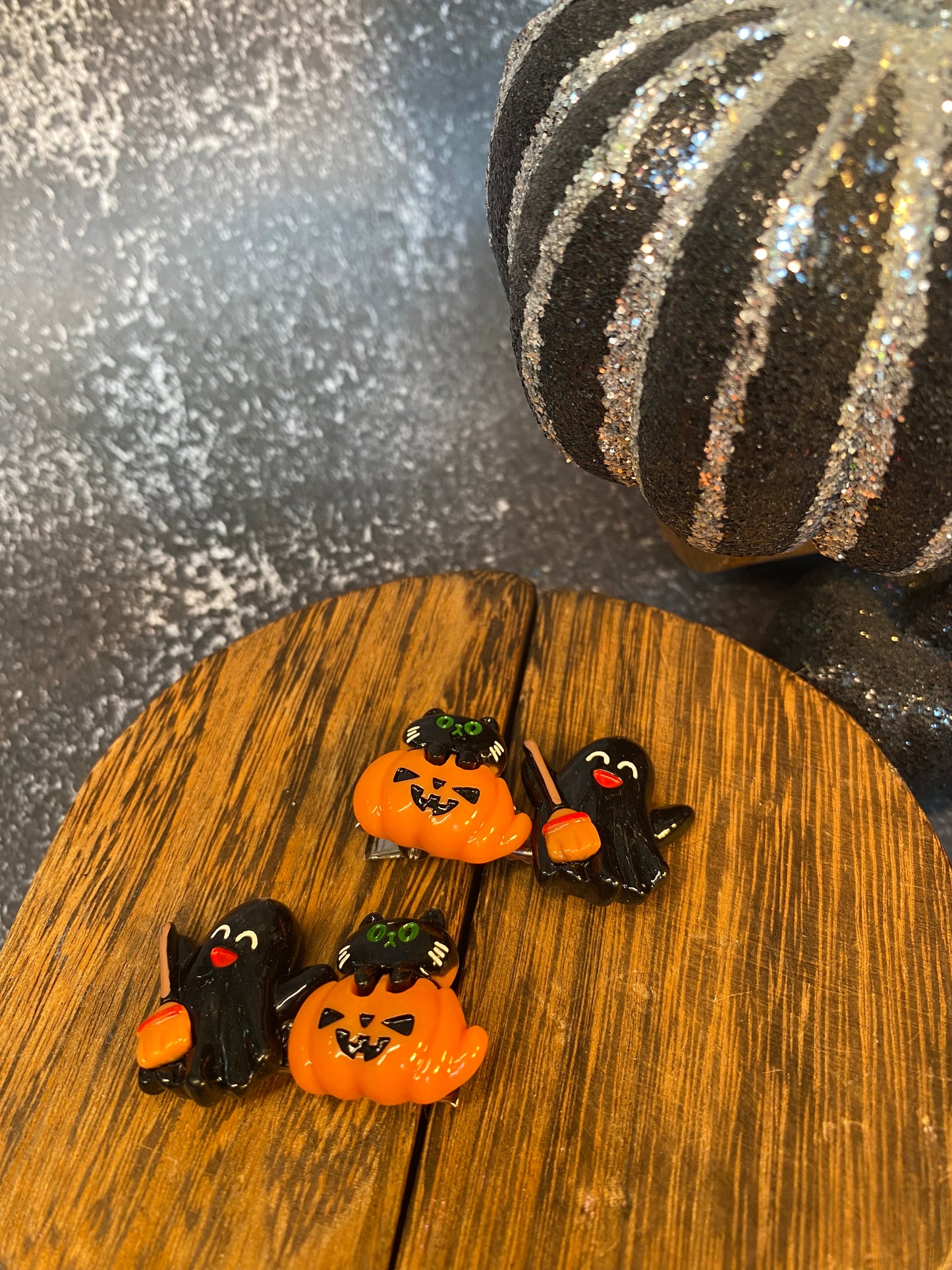 Halloween Themed Colorful Hair Clips | Spooky Cute Accessories | Ghost, Pumpkin, Witch Hat & More | Perfect for Halloween Costumes & Parties