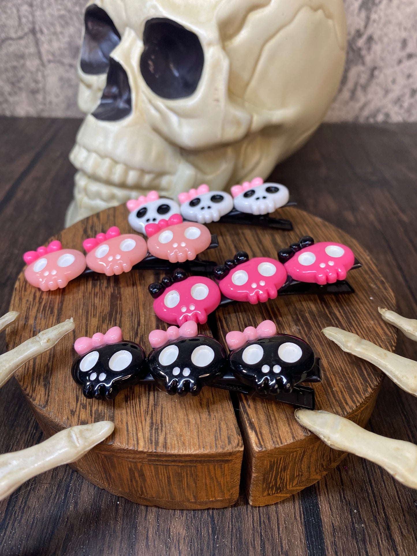 Skull Hair Clips with Bow - Spooky Kawaii Hair Accessories - Pastel Goth, Cosplay, and Halloween Hair Clip, Cute Pink Halloween