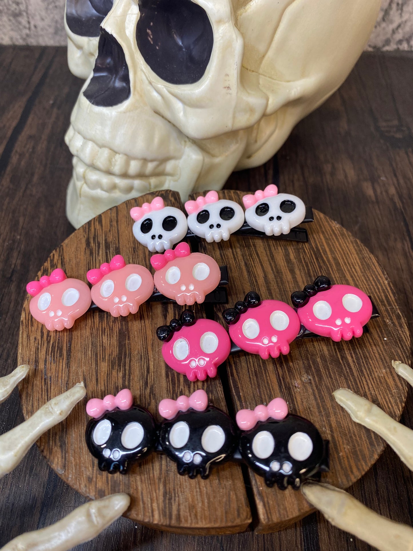 Skull Hair Clips with Bow - Spooky Kawaii Hair Accessories - Pastel Goth, Cosplay, and Halloween Hair Clip, Cute Pink Halloween