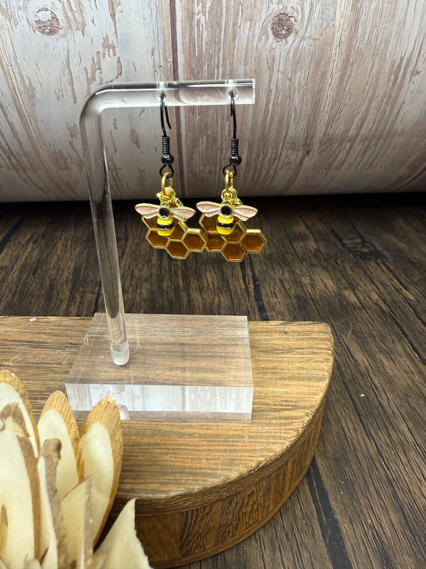 Bee Earrings, Handmade Honeycomb and Bee Fishhook Earrings, Nature-Inspired Jewelry, Unique Gift