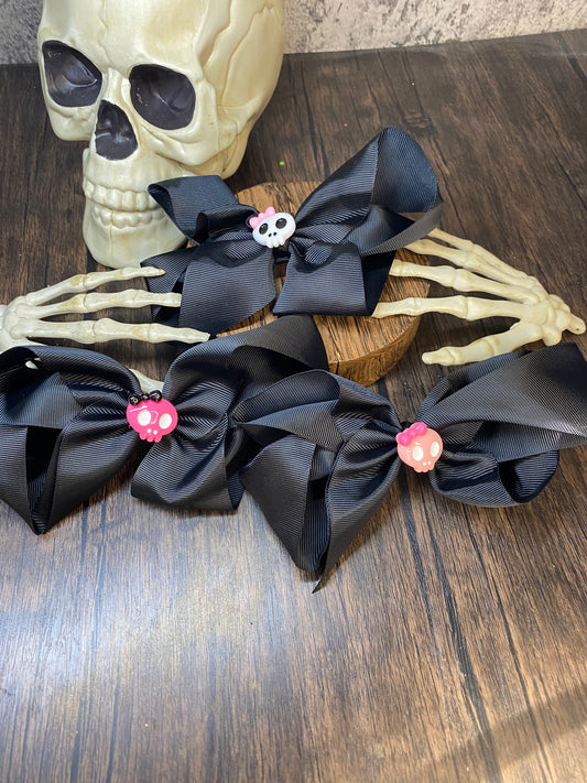 Custom Black Halloween Large Hair Bow with Halloween Charm Embellishment - 5” Hair Bow with 2.5” Clip - Spooky and Stylish Halloween Hairbow