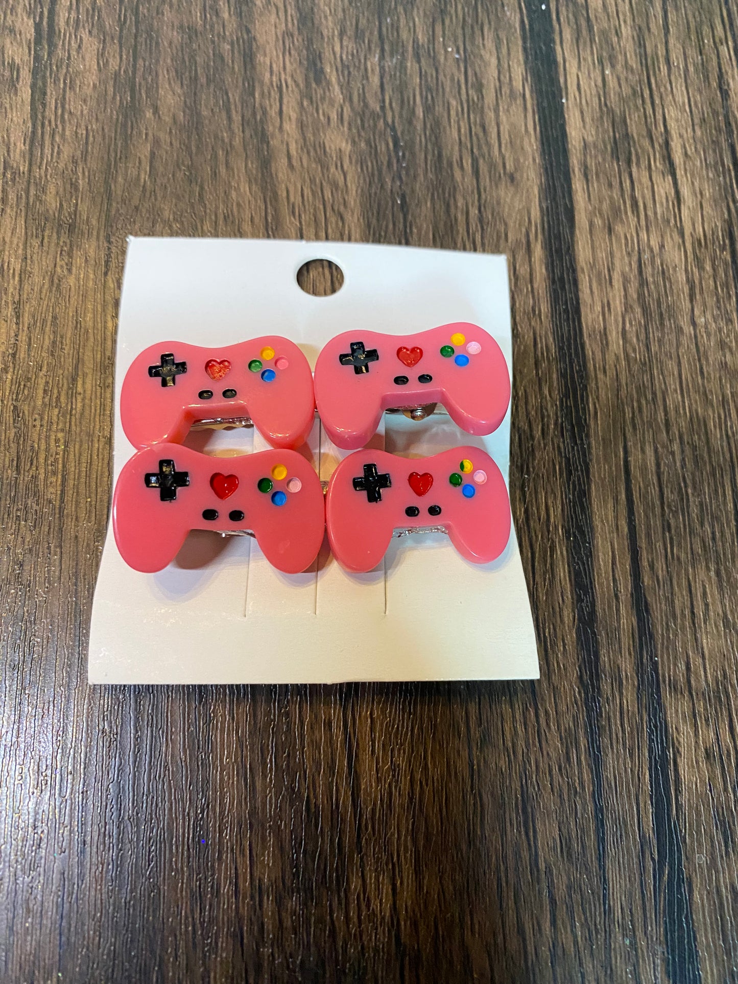 Brightly Colored Resin Game Controller Hair Clip - Trendy Hair Accessory for Gamers