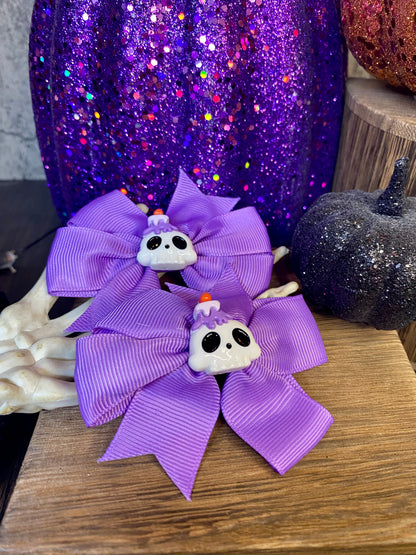 Custom Halloween 3” Hair Bow with 1.5” Clip | Spooky Cute Halloween Hair Accessories | Kids Halloween Hairbows | Trick or Treat Hair Clips.