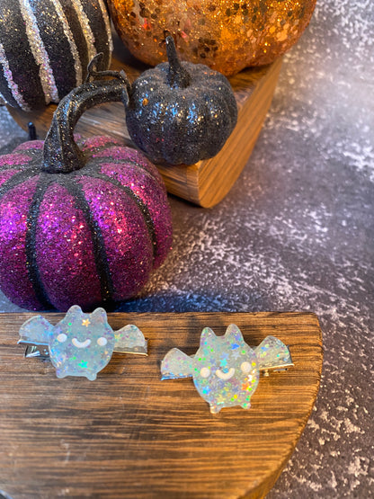 Cute Glitter Halloween Bat Hair Clips - 2 Piece Set, Sparkly Bat Hair Accessories, Halloween Party Favors, Kids Hair Clips, Halloween Costume Accessories