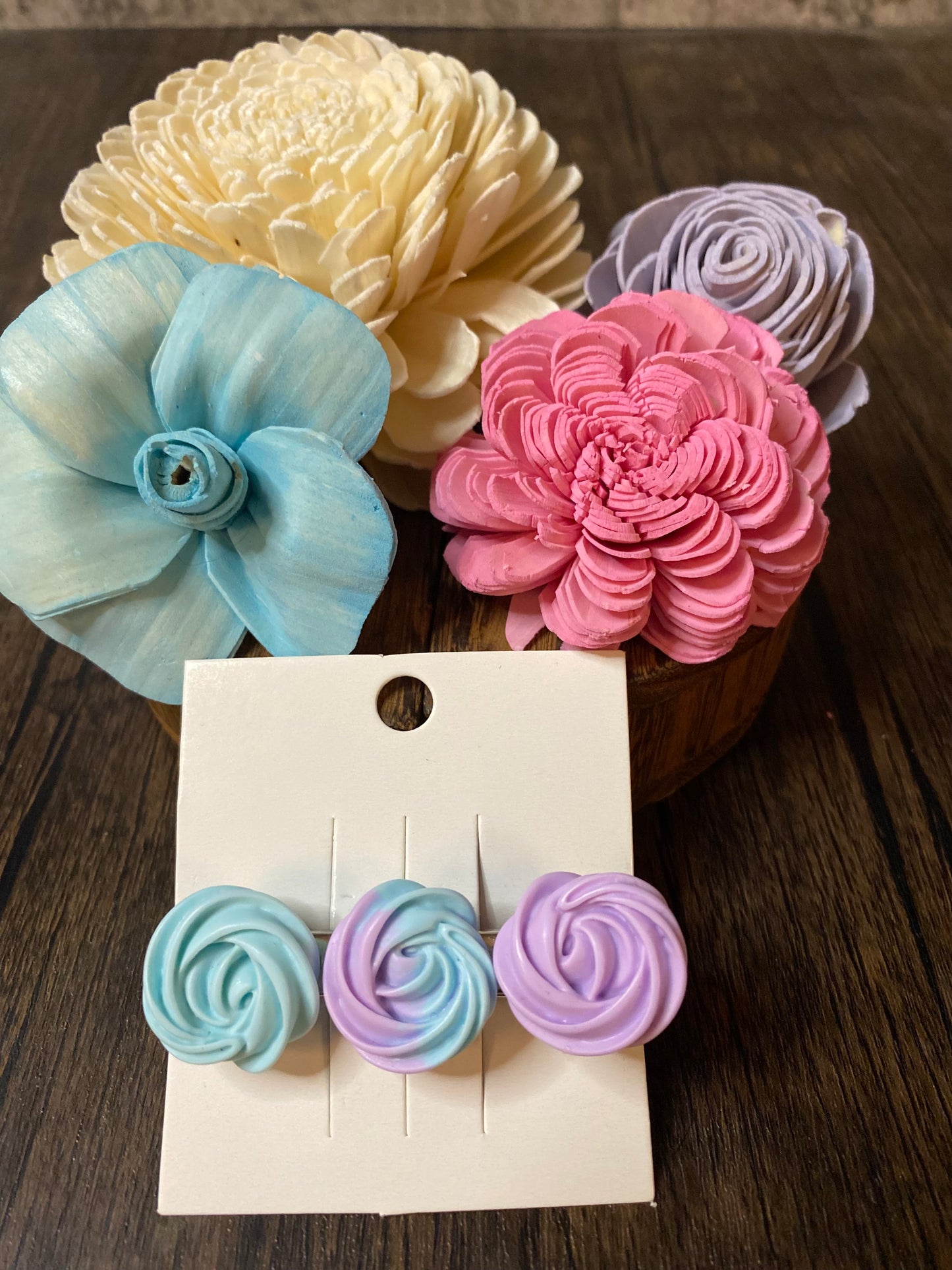 Pastel Merengue Cookie Hairclip, Colorful 2.5” Flower Icing Barrette