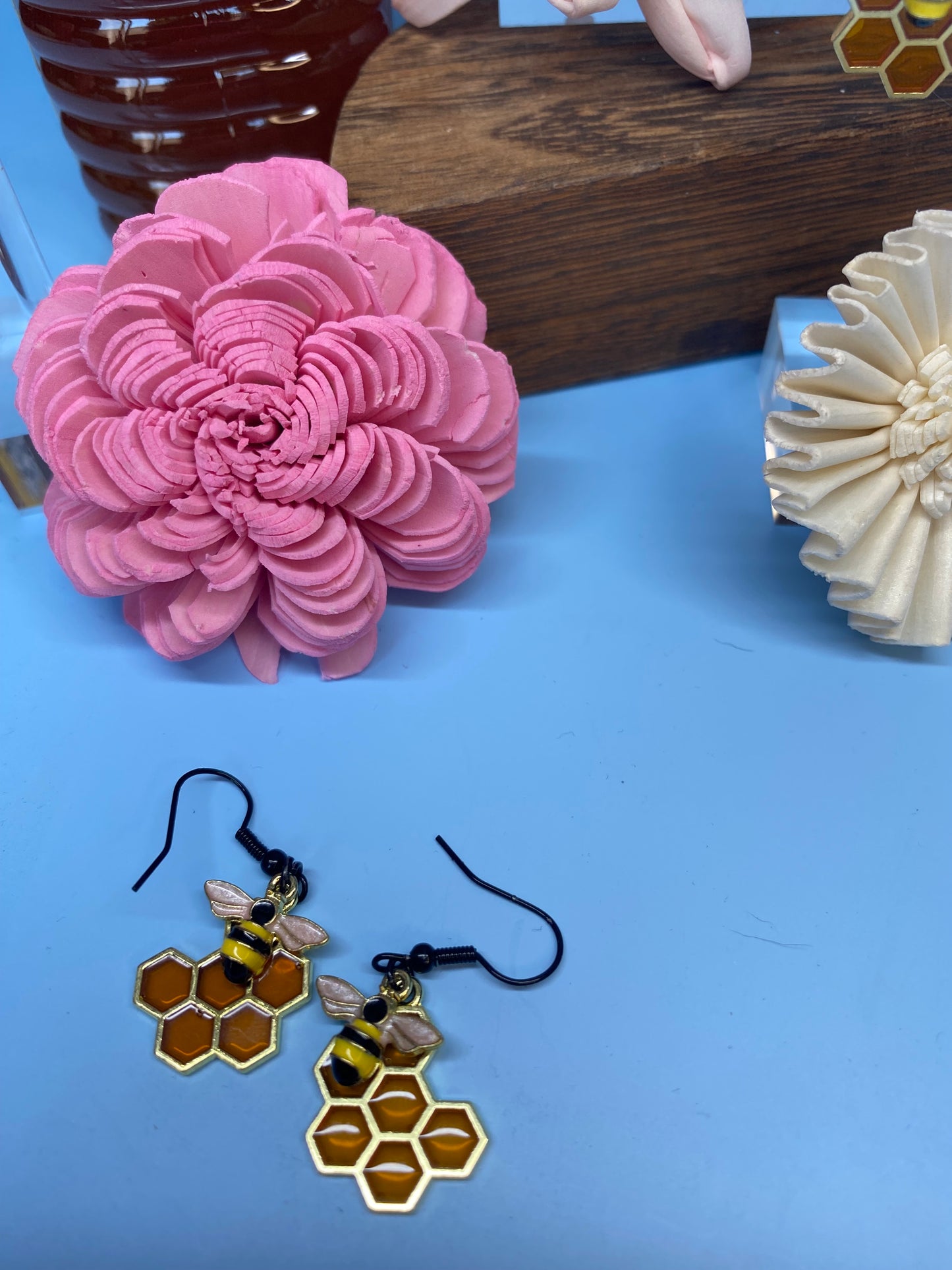 Bee Earrings, Handmade Honeycomb and Bee Fishhook Earrings, Nature-Inspired Jewelry, Unique Gift