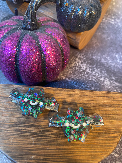 Cute Glitter Halloween Bat Hair Clips - 2 Piece Set, Sparkly Bat Hair Accessories, Halloween Party Favors, Kids Hair Clips, Halloween Costume Accessories