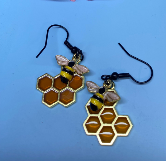 Bee Earrings, Handmade Honeycomb and Bee Fishhook Earrings, Nature-Inspired Jewelry, Unique Gift