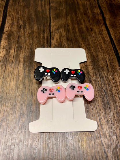 Brightly Colored Resin Game Controller Hair Clip - Trendy Hair Accessory for Gamers