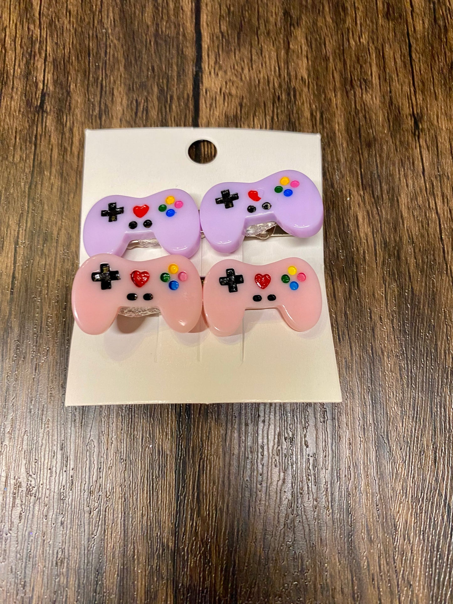 Brightly Colored Resin Game Controller Hair Clip - Trendy Hair Accessory for Gamers