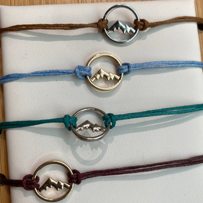 Mountain bracelet, circle "Best Friends" 4-pack multi-color corded bracelet set