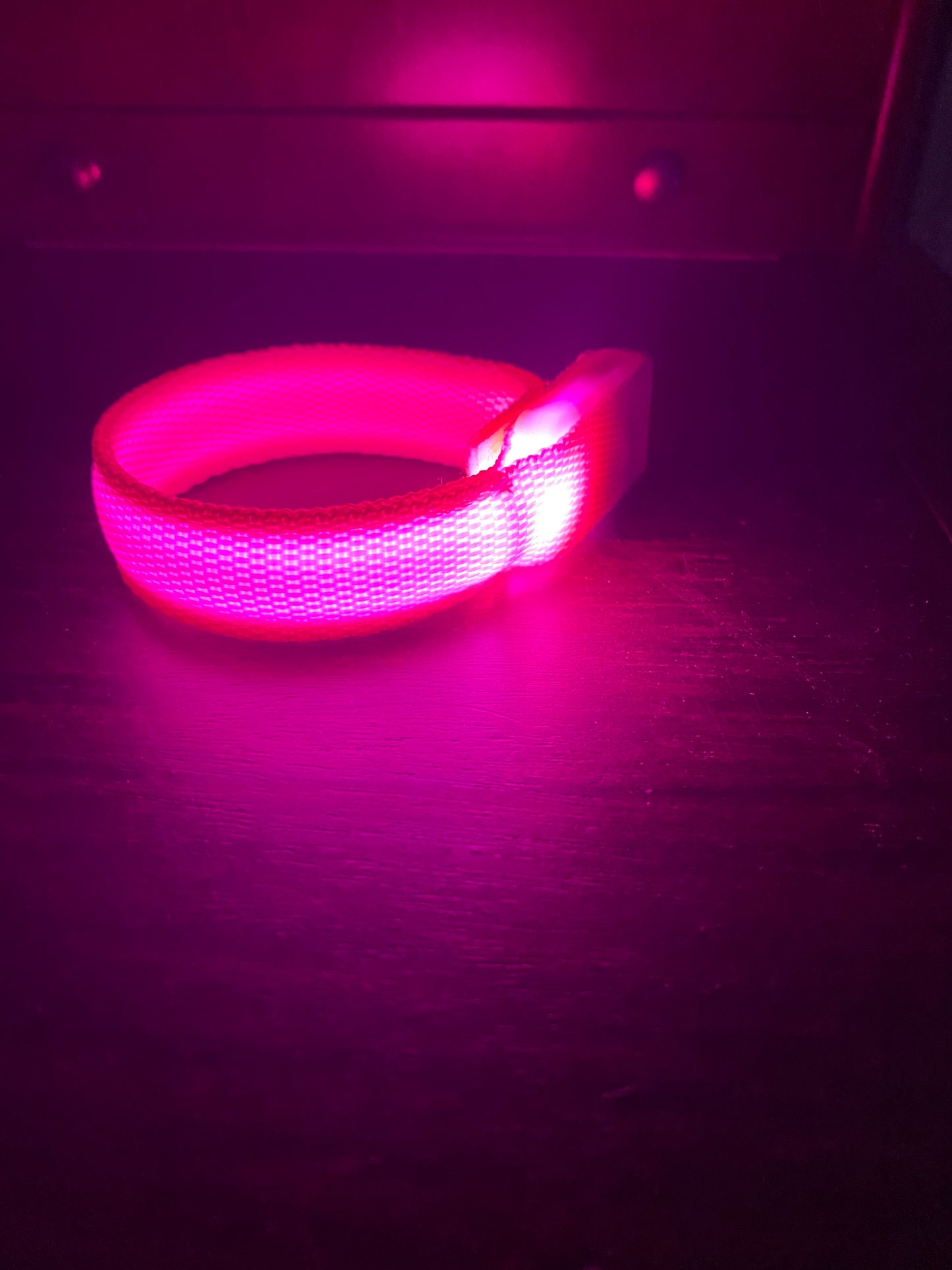 LED Glow Bracelet, Running light up gear, wearable emergency light for Safety, Parties, Concerts and Outdoor Events